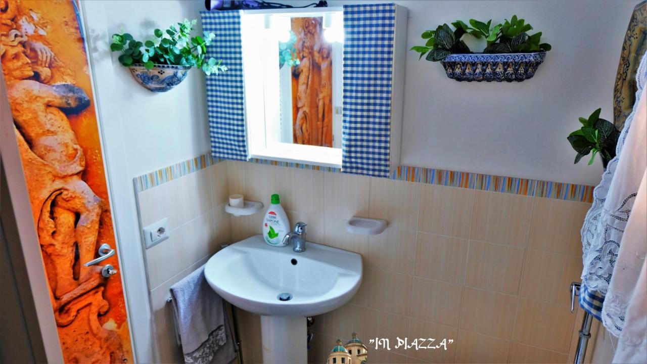 Bed and Breakfast In Piazza Мазара-дель-Валло Экстерьер фото